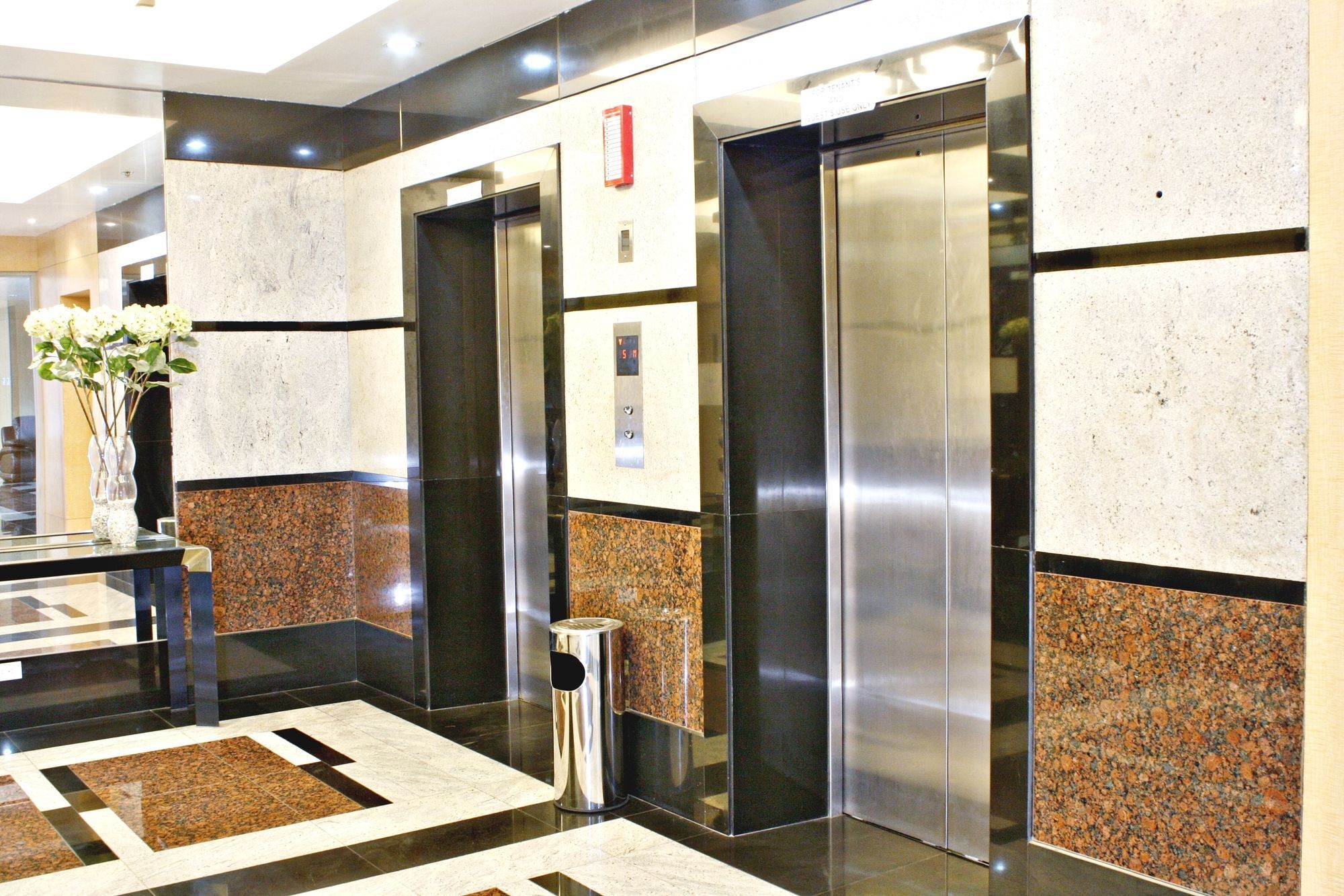 RedDoorz Plus @ E Rodriguez Corner Banawe Quezon City Exterior foto